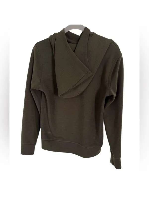 Lululemon City Sleek Streetwear Minimalistic Olive Green Hoodie size 4 (xs/s) - Image 3