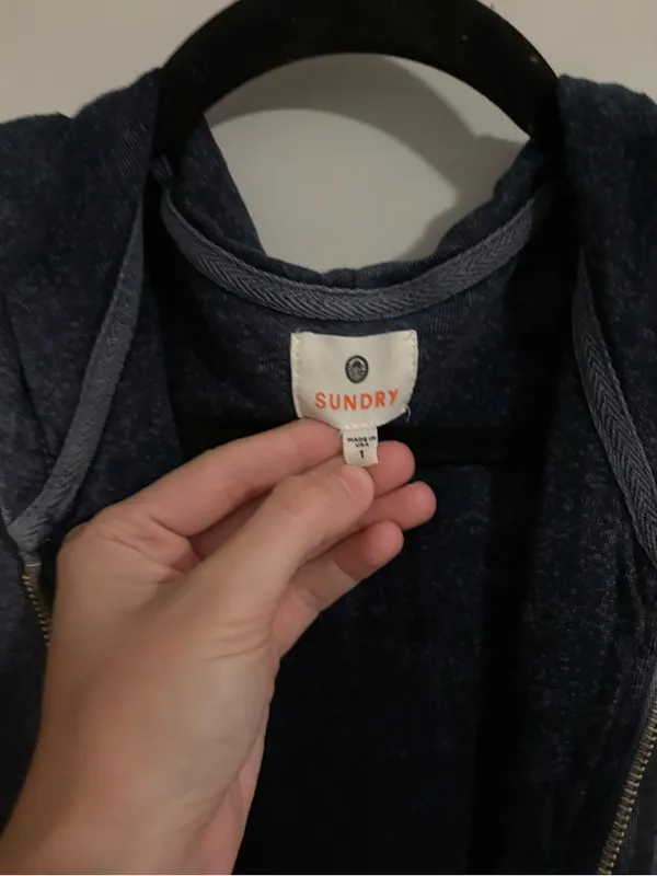 Sundry by Anthropologie Navy Blue Full Zip Hoodie size 1 (small) - Image 5