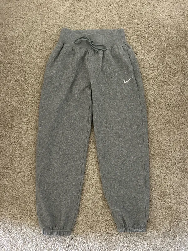 Nike Grey Sweatpants - Image 2