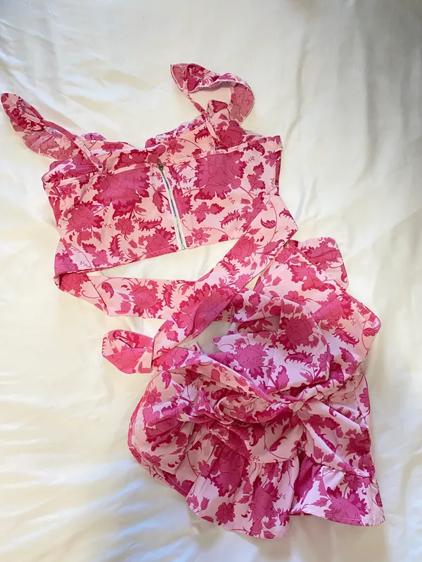SheIn Two Piece Floral Outfit - Image 4