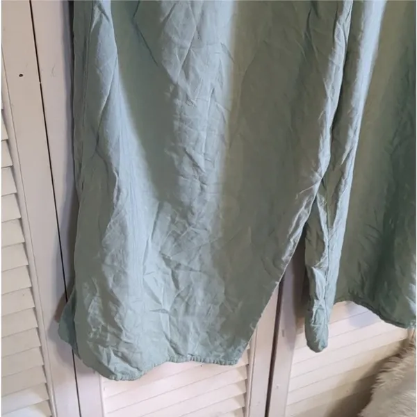 Sage Green Lightweight Wide Leg Jumper. Size XL. - Image 6