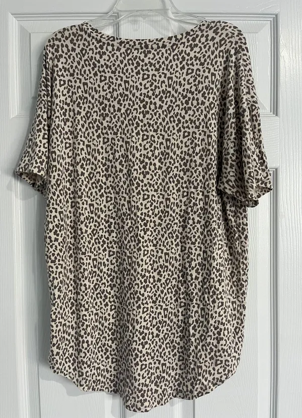 Short Sleeve Top - Image 2