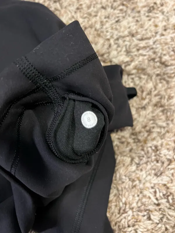 Lululemon Wunder Train High-Rise Shorts 4" Black - Image 3