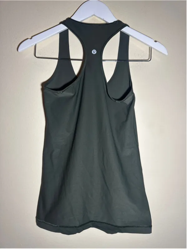 Lululemon Racerback Tank Top Green Sz 6 - Image 5