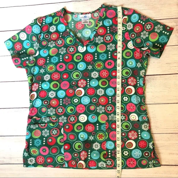 SB Scrubs Women's Seasonal Scrub Top Sz S - Image 8