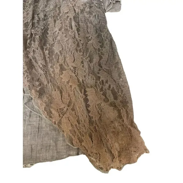 Pretty Angel tunic top lace accents sz Small - Image 3