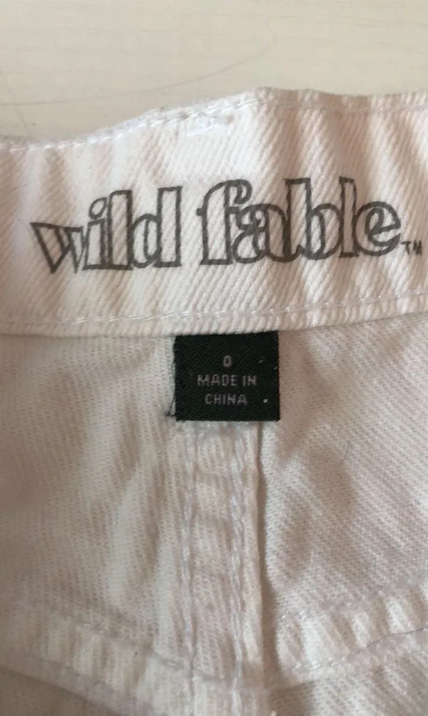 White Jean Shorts Size 0 - Image 2