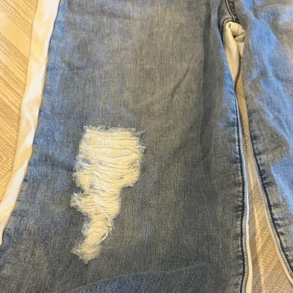 Tractr Reconstructed Ripped Denim Front White French Joggers Size M - Image 4