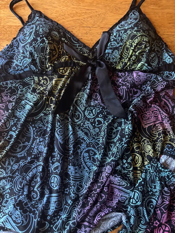 Y2K multi colored Groovy 2 pc pajama set by Jenni woman’s size M - Image 2