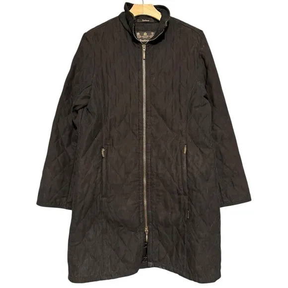 Barbour Women’s Size 8 Black Cashmere Touch Classic Mid Length Quilted Jacket - Image 2