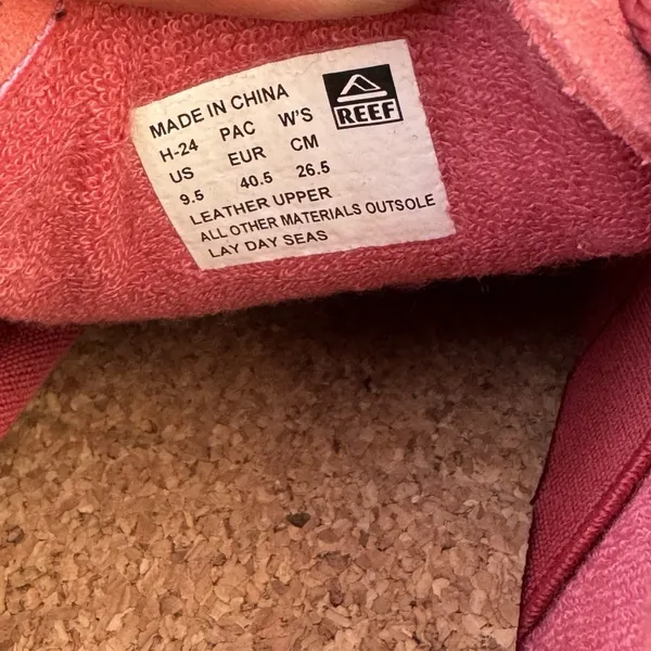 Reef Lay Day Seas Womens 9.5 Red Duo Suede Sneakers CJ7204 New - Image 9