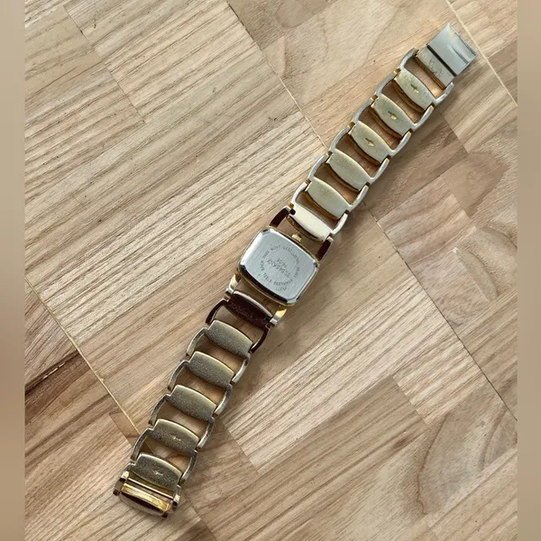 Fashion Watch Unbranded Gold - Image 7