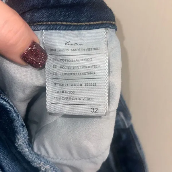 ✨KanCan™ Straight High Rise Ripped Sz 32 Jeans✨ - Image 5