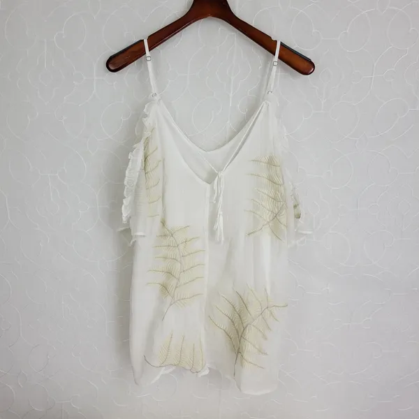 Gimmicks Womens Blouse Size Medium Cream/White Floral Sheer Sleeveless V-Neck - Image 7