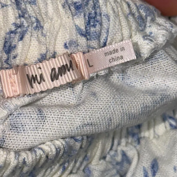 Mi Ami Large Floral Peplum Top - Image 7