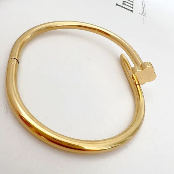 18K Gold Plated Nail Clover Bangle Bracelet Stainless Steel womens Jewelry NWT - Image 3