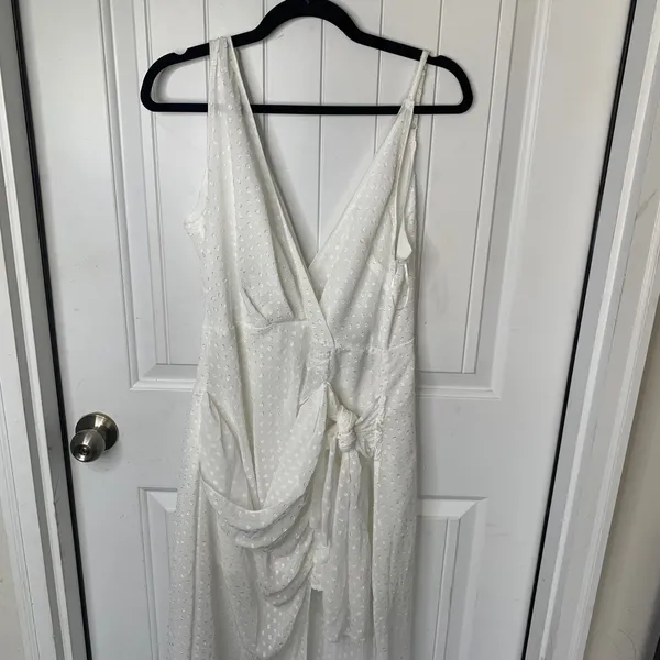 Anthropologie Lioness swiss‎ dot white surplice maxi dress medium bridal wedding - Image 3