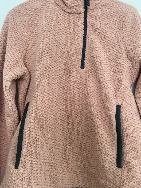 Helly Hansen 1/4 zip - Image 2