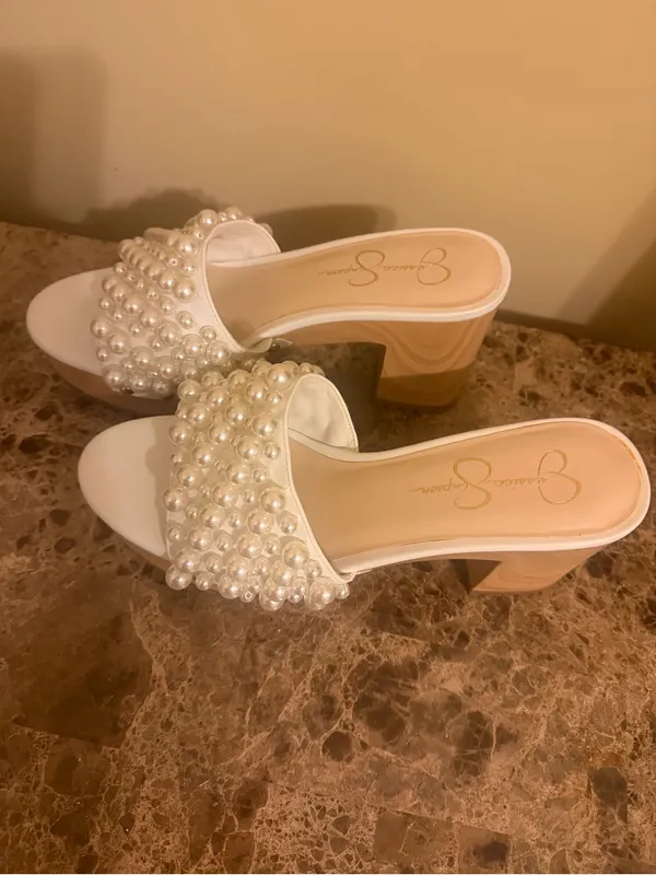 Jessica Simpson Pearl-Embellished White Platform Slide Mules - Image 4