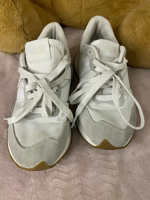 New Balance 237 Classic Sneaker, Womens Size 6 Mens 4.5 - Image 2