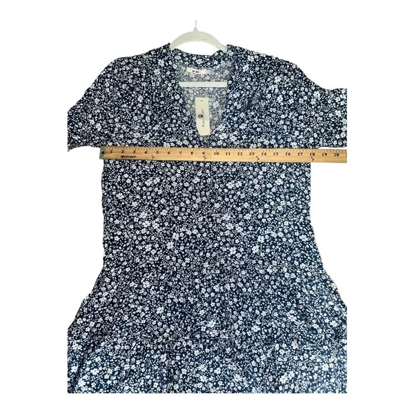 Francesca's Mi Ami Anita Blue‎ Floral V-Neck Mini Baby Doll Dress, Small - Image 5