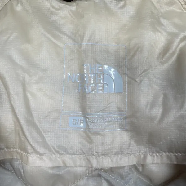 The North Face ThermoBall Jacket Women’s Small Silver Gray Quilted Puffer - Image 4