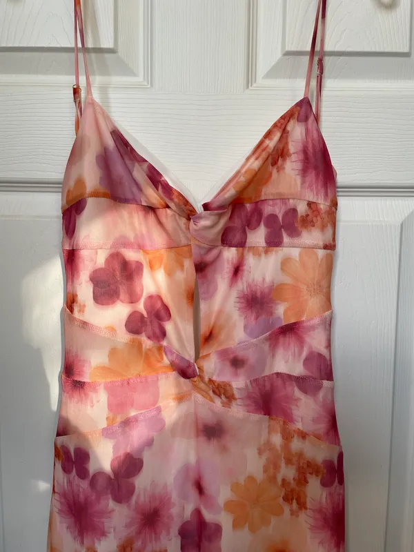 RUNAWAY THE LABEL Marlini Maxi Dress - Image 4
