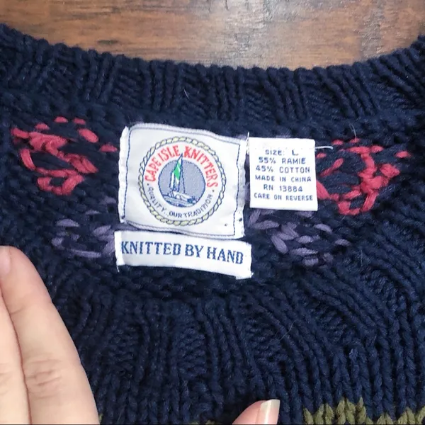 vintage • handknit sweater pullover chunky oversized navy blue 1990s cable knit - Image 7