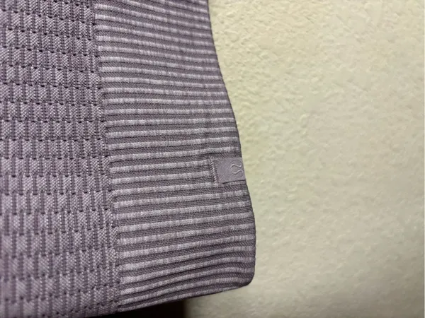 Lululemon Rest Less Pullover
Bubble Dot Violet Verbena / Chrome size 4 - Image 4