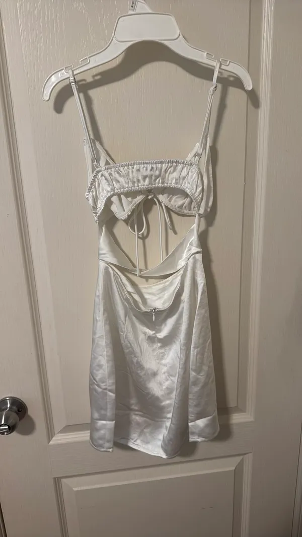 Beginning Boutique Dress - Image 2