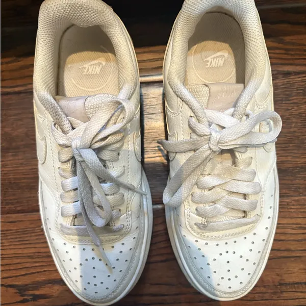 Nike Women's Air Force 1 Platform Sneaker Shoes in size 6 - Image 6