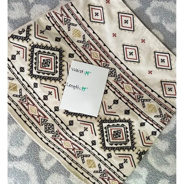Dry Goods Blu Pepper Beige Embroidered Mini Skirt Womens M Aztec Print Boho NWOT - Image 3