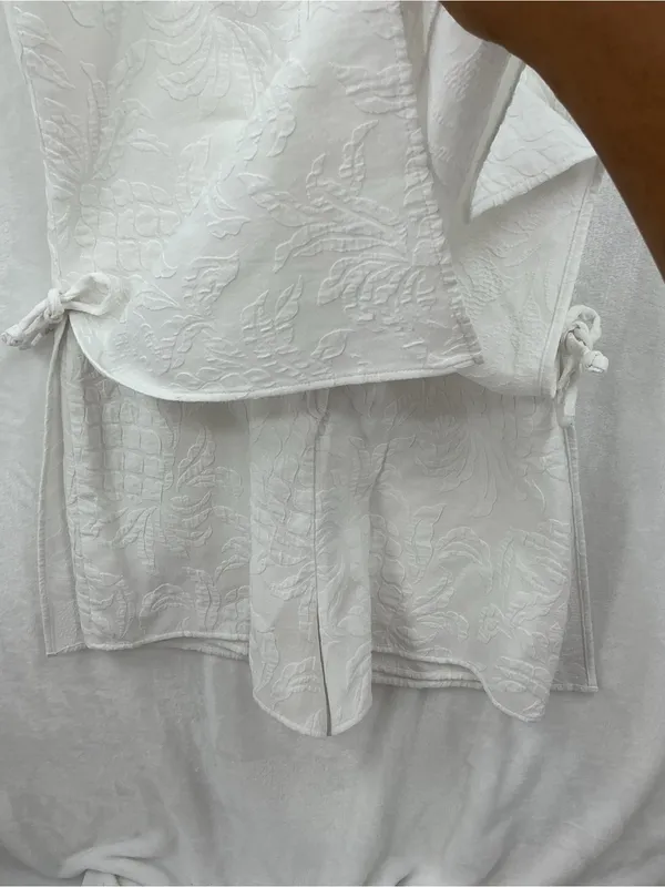 Lilly Pulitzer White Ruffle-Shoulder Mini  romper - Image 6