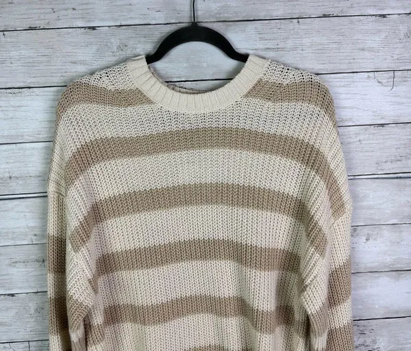 American Eagle Striped Crewneck Sweater Size Medium - Image 2