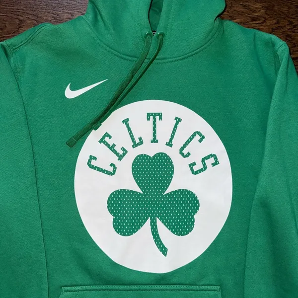 Nike Celtics Hoodie - Image 4