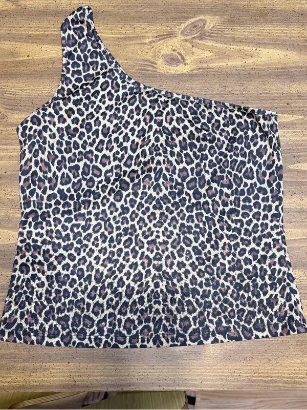 One-Shoulder Leopard Print Women's Top - Brown asymmetrical sequins - Image 2