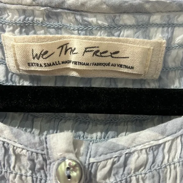 Free People We The Free Little Bit of Something Ombre Blue Top Size XS - Image 3