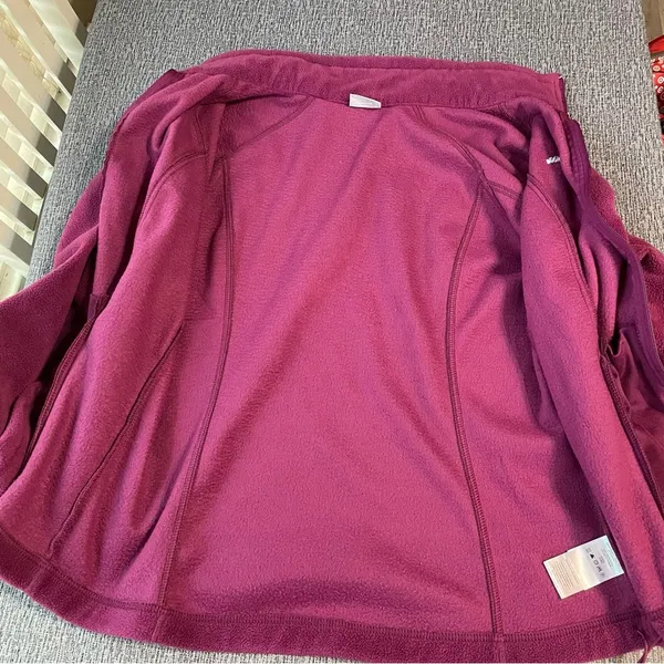 Columbia Women’s Fleece Zippered Jacket - Image 6