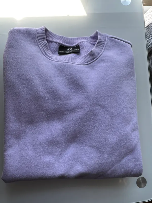 H&M light purple unisex relaxed fit crewneck - Image 3