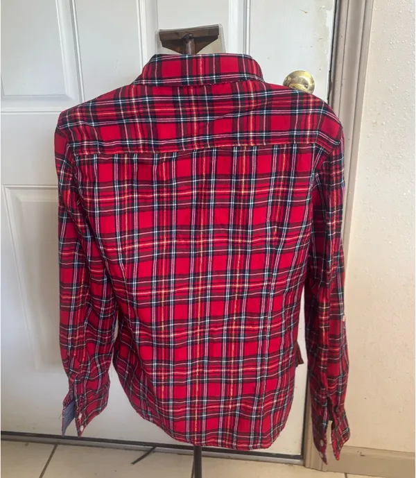 Med Tommy Hilfiger red/black/gold thread plaid roll-tab button-down shirt - Image 2