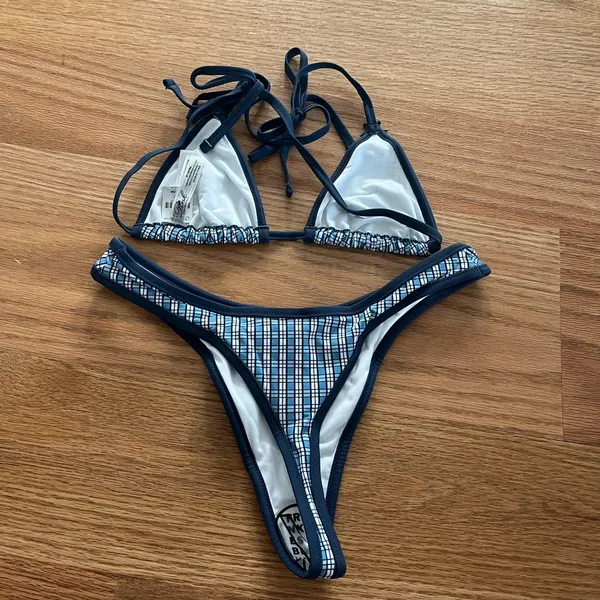 Frankie’s bikinis set - Image 4