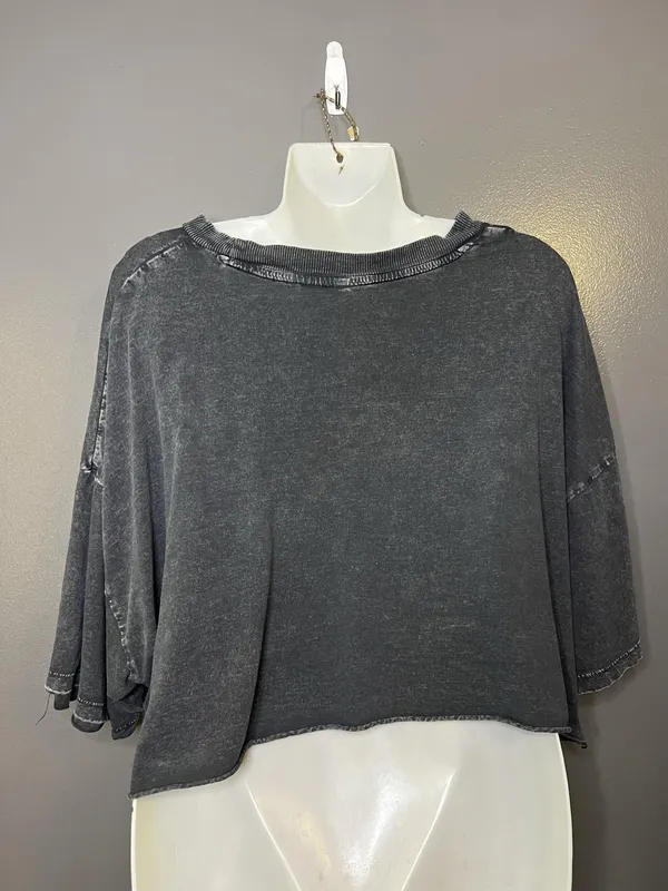 Disney Alice In Wonderland Shirt Womens Large Gray Cropped Graphic Tee Top - Image 5