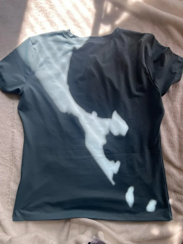 Amazon Loovoo Workout Shirt - Image 2