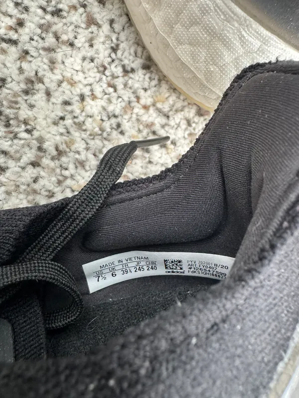 Ultraboost - Image 4