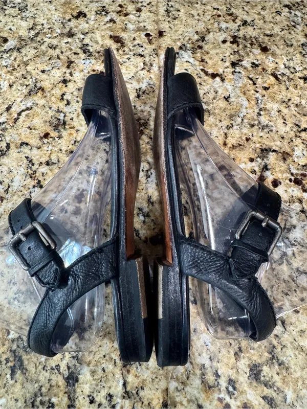 Frye Black Sandals flat comfort size 8.5‎ buckle leather - Image 5