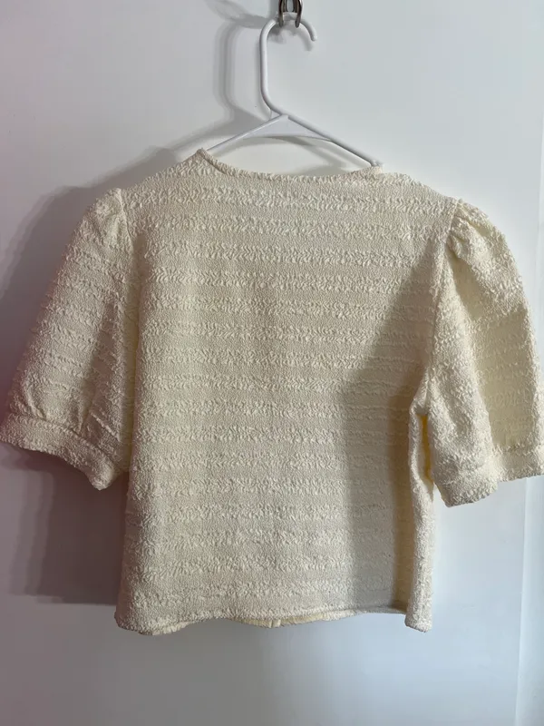 Cropped Top White Size M - Image 2