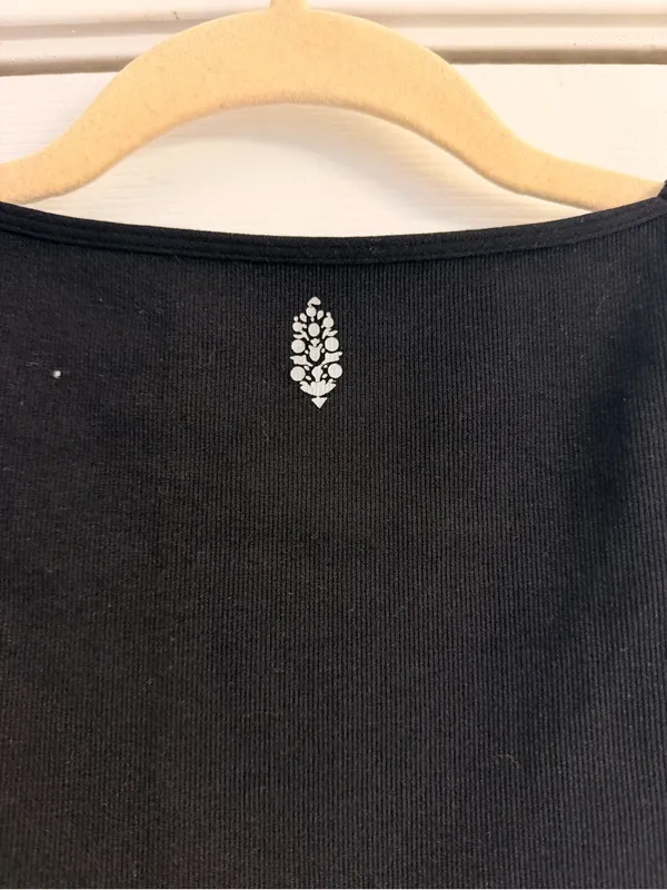 Free People Movement Tank Top size m/l - Image 4