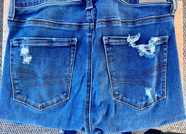 American Eagle Jeans - Image 3