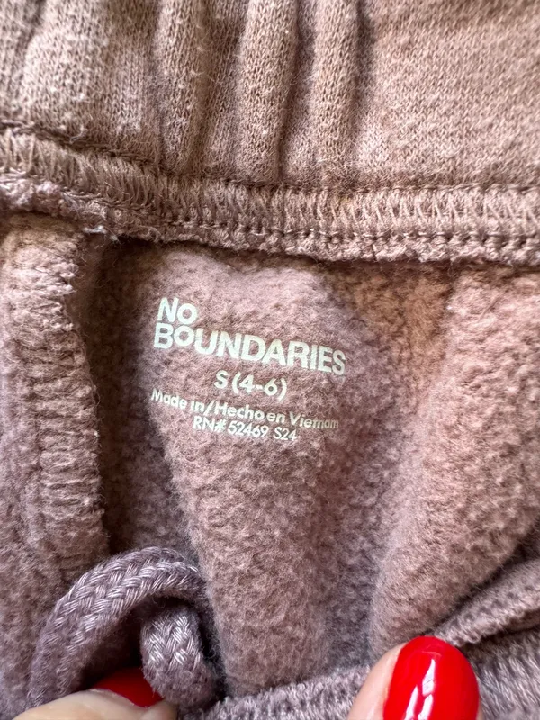 No Boundaries Cargo Straight Leg Sweatpants - Image 4