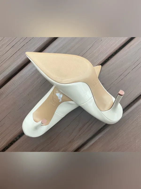 Classic Pointed-Toe Patent Stiletto Pumps in Cream🌷 - Image 3